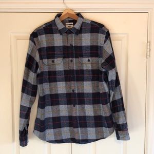 Old Navy Long Sleeve Flannel